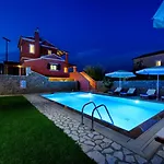 Il Tesori Dassia Villas Corfu Villa Lemonia With Private Pool