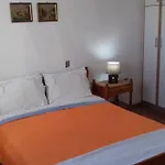 Vera'S House