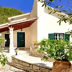 Villa Kaminaki Panorama With Private Pool By Dadovillas