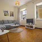 Downtown Apt At Filellinon