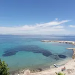 Seaview House