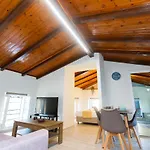 Odisseus Old Town Apartment