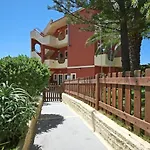 Lofos Claudiagapi Guesthouse Seaview