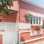 Lefko'S House- Contemporary, Fully Renovated House