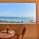 Villa Renata Gold