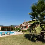 Villa Mirela