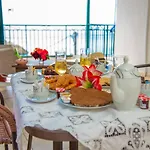 Aliki Apartments