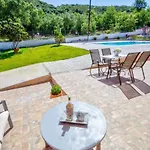 Villazia Exclusive Estate