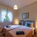 Blue Marine Seaside Luxury Apartment