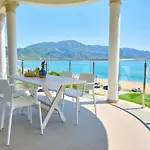 Armikes Beachfront Suites Afionas