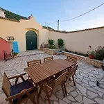 Prinilas Manor