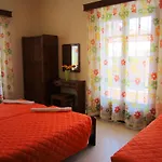 Varvara Studios & Apartments I