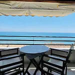 Glyfada Beach Two Floors Apartment 2-3 People