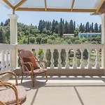 Olive Grove Beachfront Apartments & Seaview Suites (Adults Only)