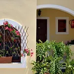 Feeloxenia Corfu Apartments