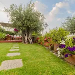 Alesti House With Garden And Private Beach Access