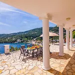 Villa Mary Lou By Villa Plus