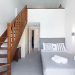 Villa Apanemia By Villa Plus