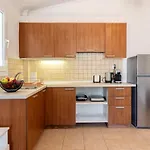 Quiet Sea View 1Bd Apartment, Corfu Town