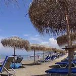 Majestic Apartment In Mpenitses With Shared Pool