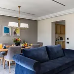 New York Luxury Suites