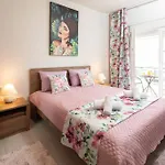 Afrodite'S Cosy And Lovely Apartment