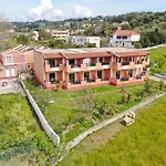 Giannis Apartment 1