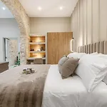 Domus Victoria Iι