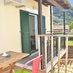 Holiday Studio Apartments Yannis On Agios Gordios Beach In Corfu