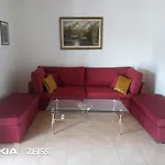 Σπίτι Δίπλα Στη Θάλασσα