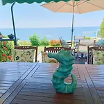 Seahorse Bay Beach Villa Halikounas