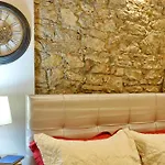 Venetian Suite Mitropolis New