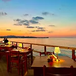 Beach Villa Heart House With Private Pool By Dadovillas