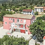 Stacys Apartments Near Sidari