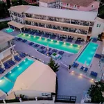 Palapart Yasas Suites&Studios by Gikas