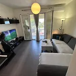 Olia Apartment