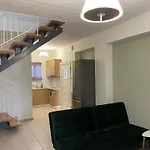 Mythos Apts Rentit