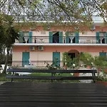Maritsas Apartments