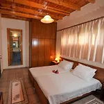 Pieros Studios Lisipios