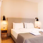 Melador Beachfront Apartments