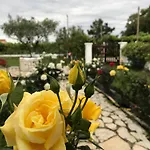 Yiouli Holiday Home