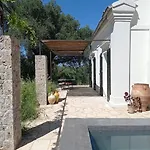 The Gardener House