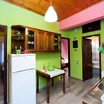 Helena Apartments & Villas