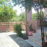 Aglaia'S Apartments