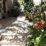 Antigone'S Studio