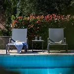 Lucky Villas