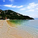 Paraskevi Apartments
