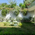 Lazaros Apartments