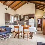 Makis Sea-View Apartment-Corfu Port
