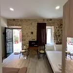 Q Apartments In Corfu Town